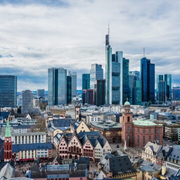 Photo by Leonhard_Niederwimmer frankfurt, main, skyline
